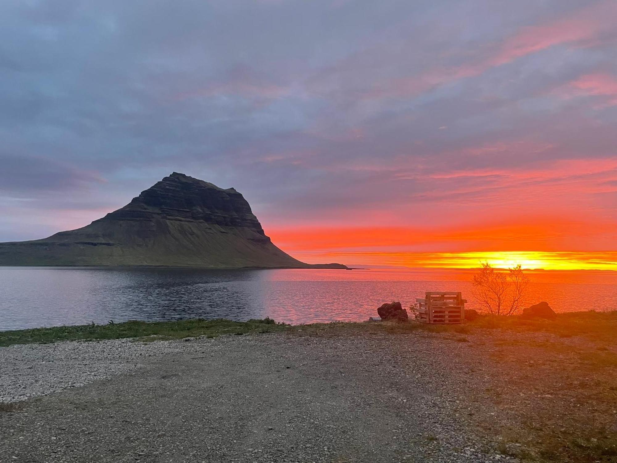 Kirkjufell Basement Apartment Грундарфьордур Экстерьер фото